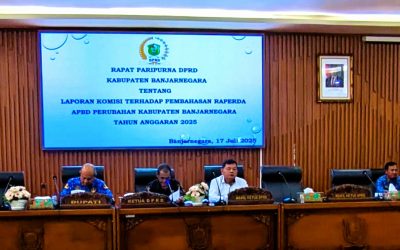 KOMISI-KOMISI DPRD BANJARNEGARA SAMPAIKAN LAPORAN PEMBAHASAN RAPERDA PERUBAHAN APBD 2025