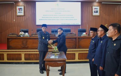DPRD BANJARNEGARA GELAR DUA RAPAT PARIPURNA BAHAS PERTANGGUNGJAWABAN APBD 2024 DAN RAPERDA PERUBAHAN APBD 2025