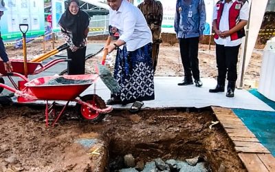 DPRD HADIRI PELETAKAN BATU PERTAMA PEMBANGUNAN GEDUNG DARUSSALAM RSI BANJARNEGARA